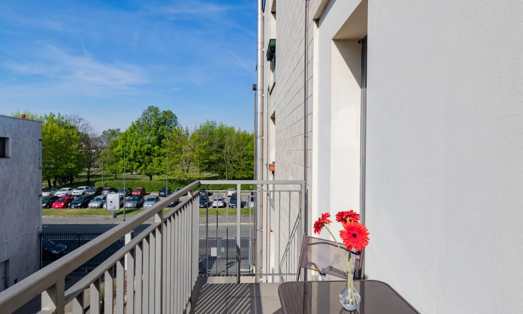 Xenia Apartments - Cozy Studio 10 Min From Linate Milaan 0*,